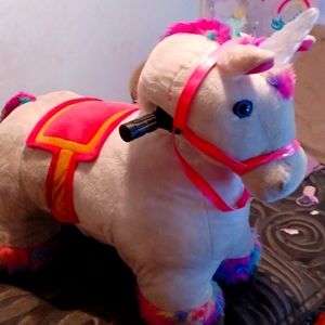 Rainbow horn unicorn